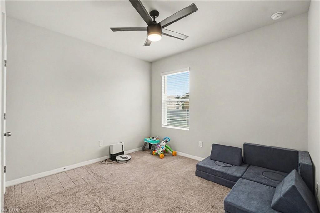 2045 NW 7th St, Cape Coral, FL 33993 Photo