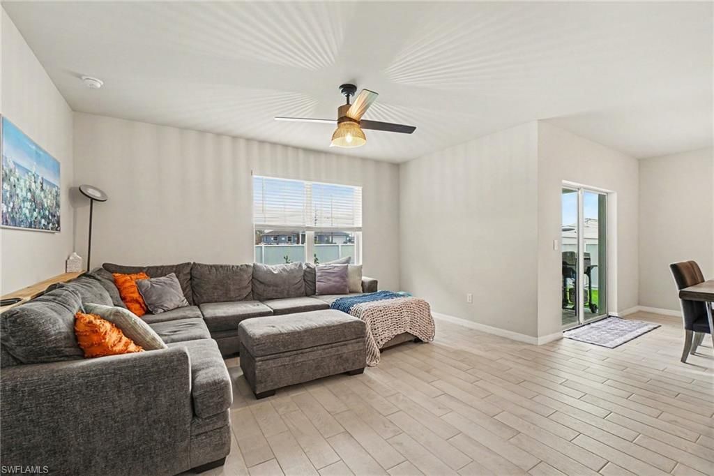 2045 NW 7th St, Cape Coral, FL 33993 Photo