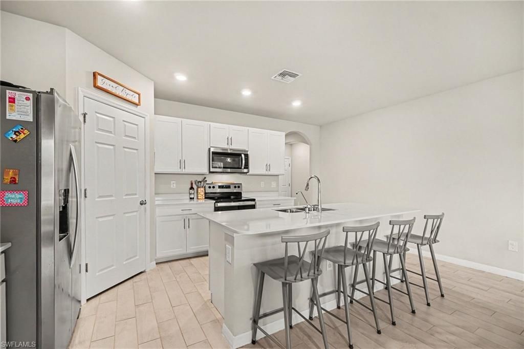 2045 NW 7th St, Cape Coral, FL 33993 Photo