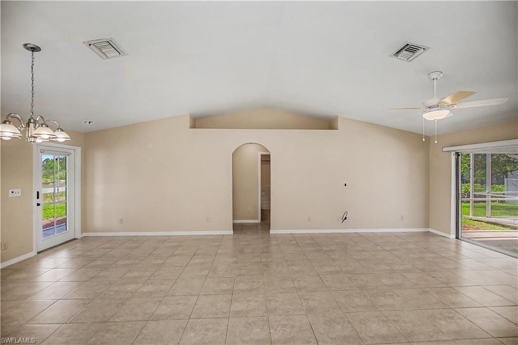 1922 Jacaranda Pkwy W, Cape Coral, FL 33993 Photo
