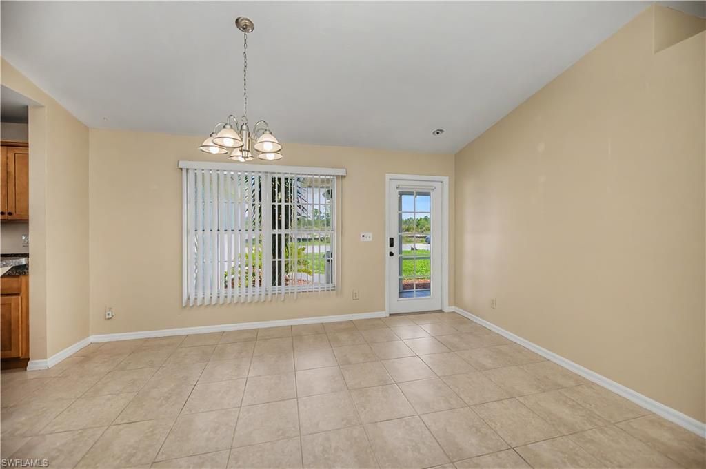 1922 Jacaranda Pkwy W, Cape Coral, FL 33993 Photo