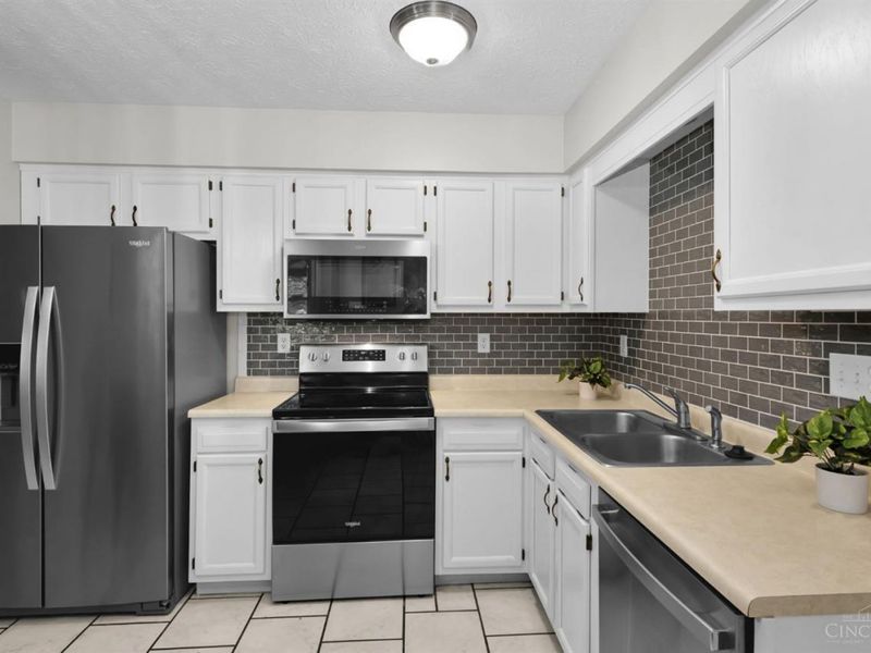 3839 Bayberry Drive, Hamilton, OH 45011 Photo 18