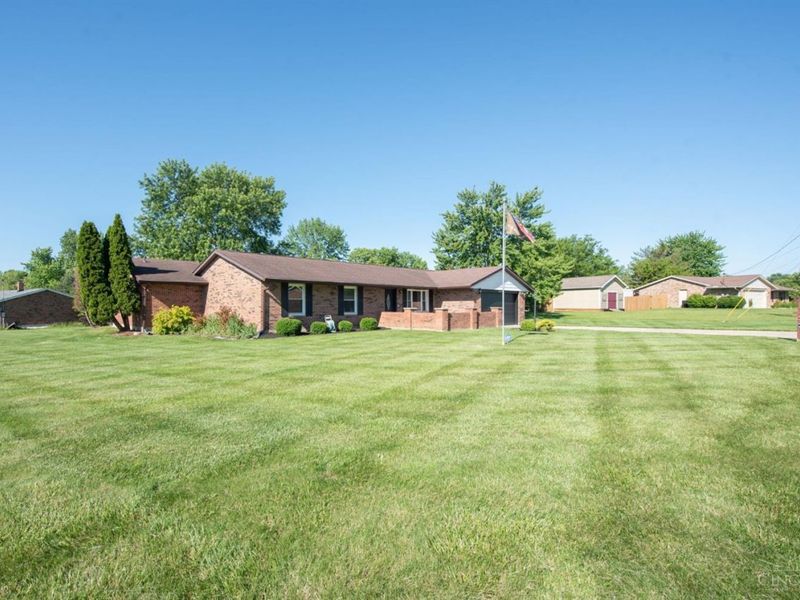 3839 Bayberry Drive, Hamilton, OH 45011 Photo 4