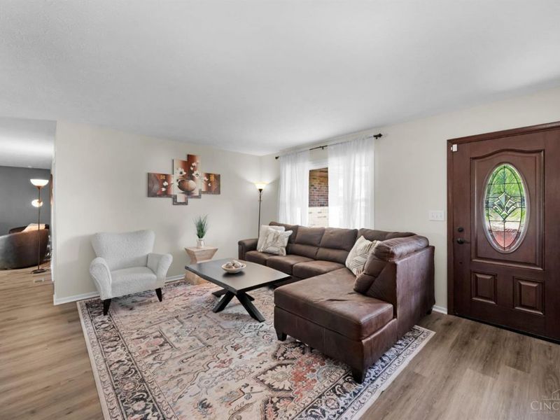 3839 Bayberry Drive, Hamilton, OH 45011 Photo 8