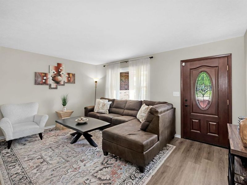 3839 Bayberry Drive, Hamilton, OH 45011 Photo 9