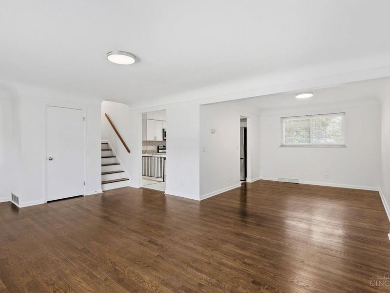 9164 Cherry Blossom Lane, Springfield Twp., OH 45231 Photo 5