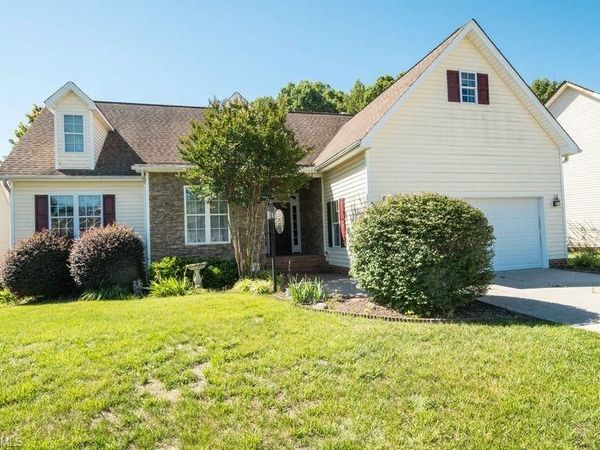 1225 Avery Way , Kernersville, NC 27284