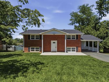 2125 Southland Street , Bowling Green, KY 42101