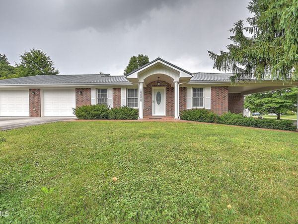 16008 Chantilly Way, Abingdon, VA 24210