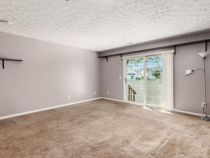 4645 Parrau Drive, Unit 68C, Columbus, OH 43228 Photo 18