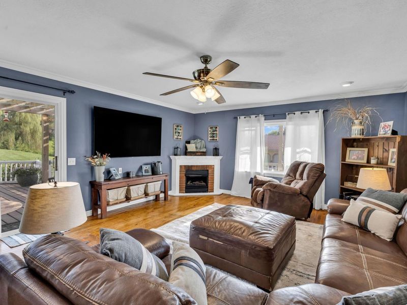 5643 Yankee Street , Fredericktown, OH 43019 Photo 32