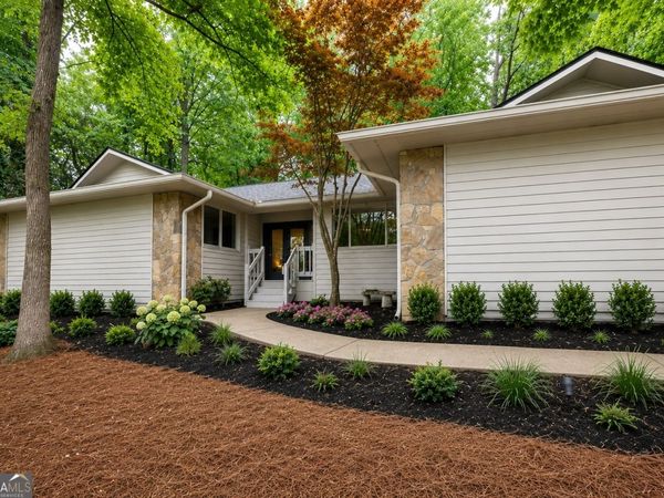 4198 Lake Rill Court, Marietta, GA 30062