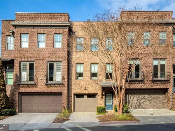 545 Canton WLK, Roswell, GA 30075