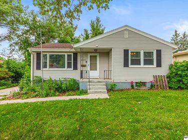4021 Vernon Avenue, Omaha, NE 68111