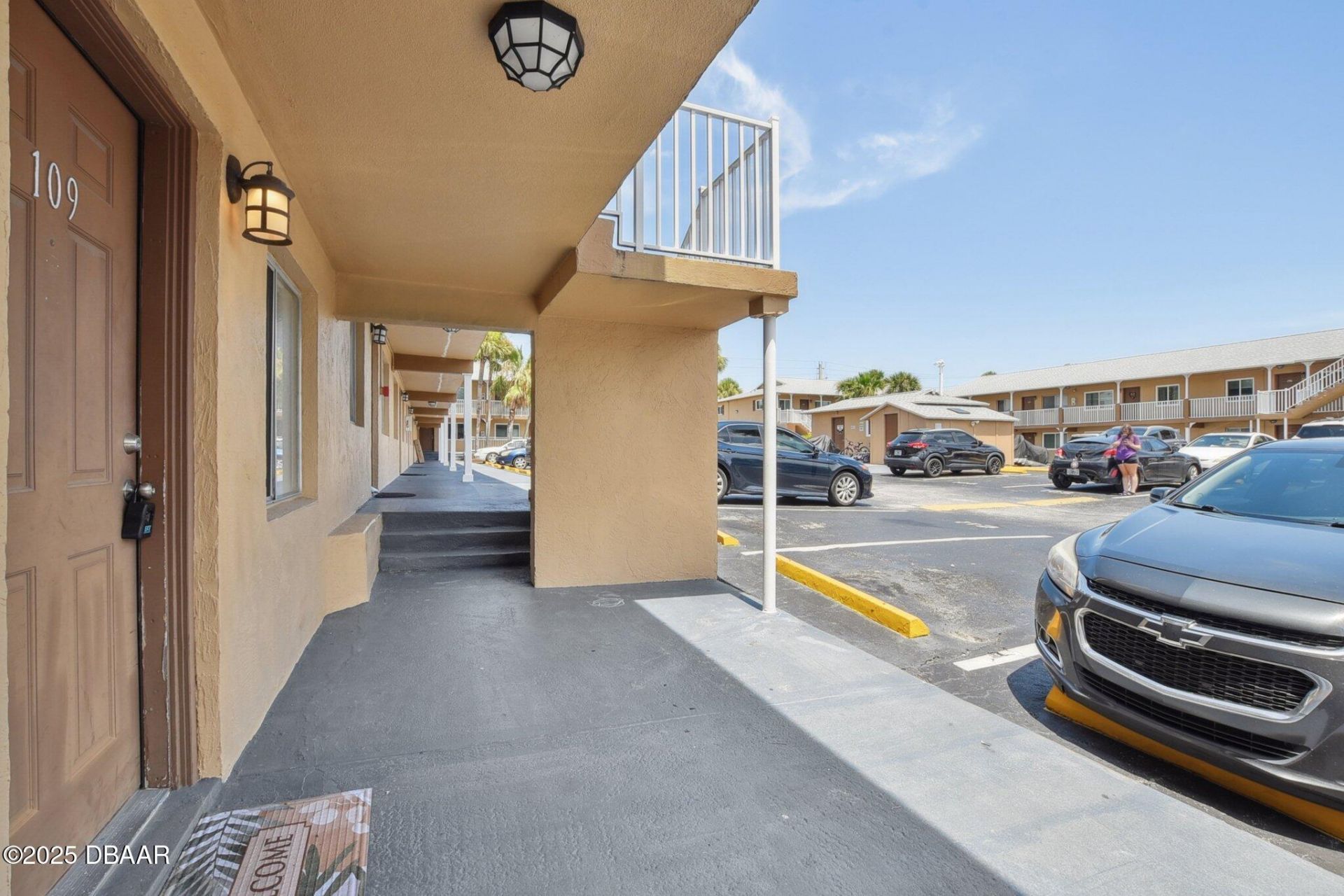 415 N Halifax Avenue, Unit 109, Daytona Beach, FL 32118 Photo