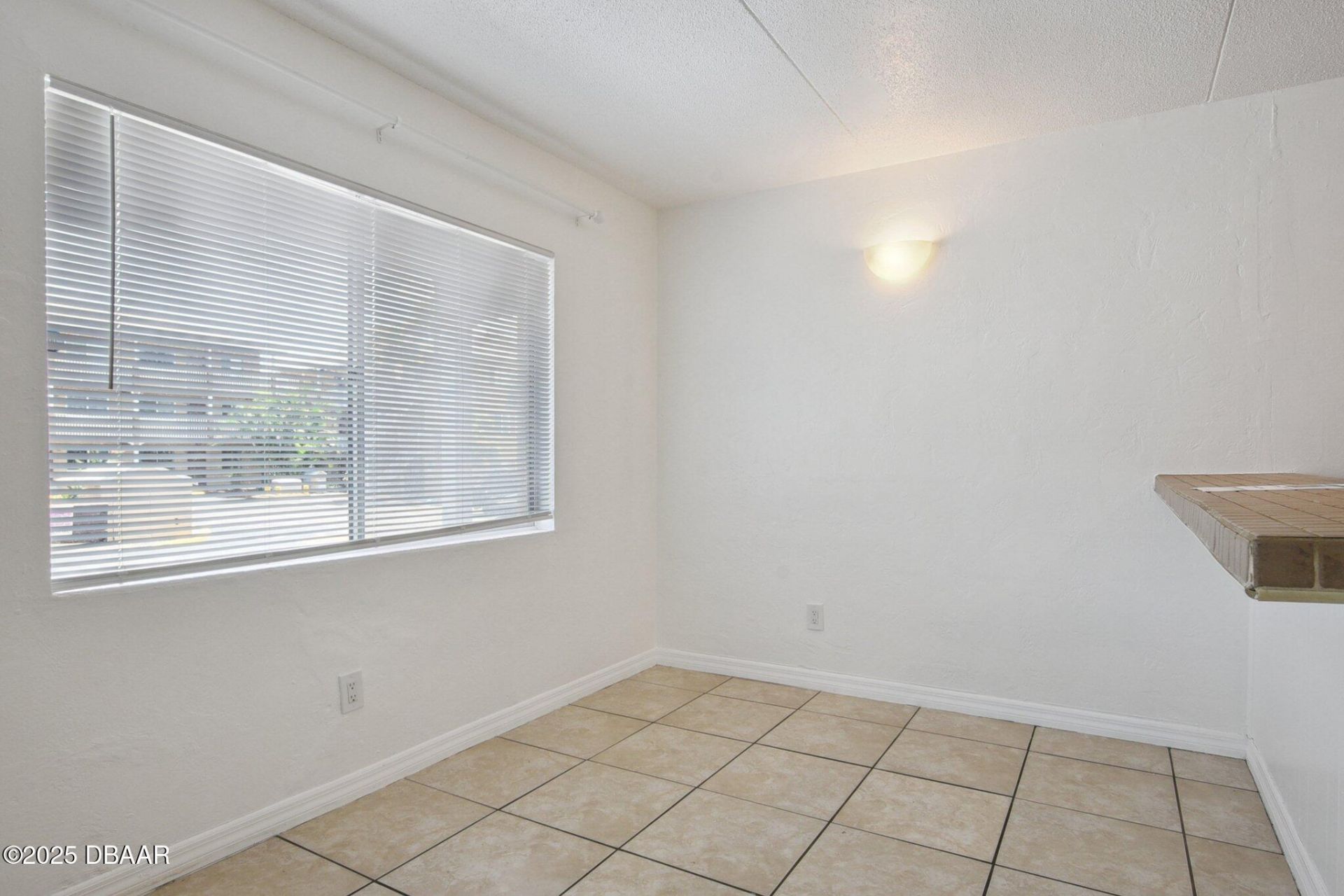 415 N Halifax Avenue, Unit 109, Daytona Beach, FL 32118 Photo