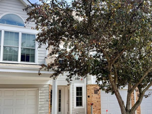 5998 Chasewood Parkway , Unit 002, Minnetonka, MN 55343
