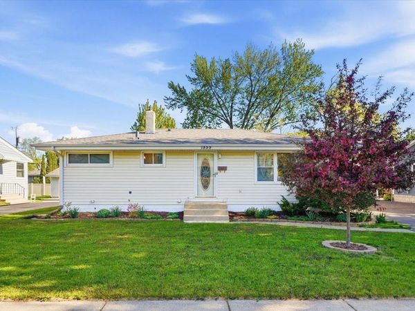 1859 6th Street , White Bear Lake, MN 55110