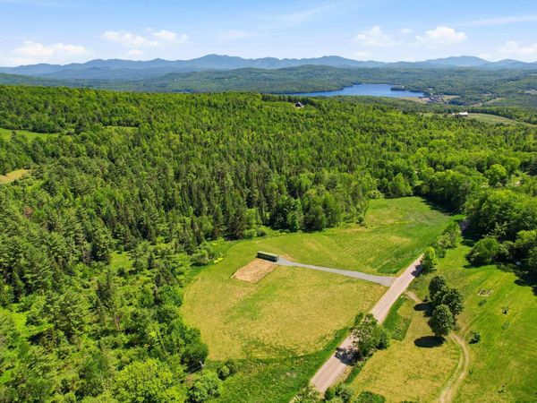690 High Ridge Road, Waterford, VT 05819