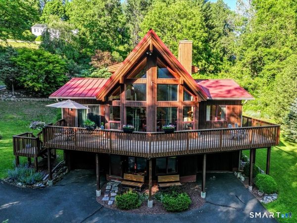 6 DogWood North, Danbury, CT 06811