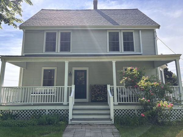 20 Robinwood Rd, Dedham, MA 02026