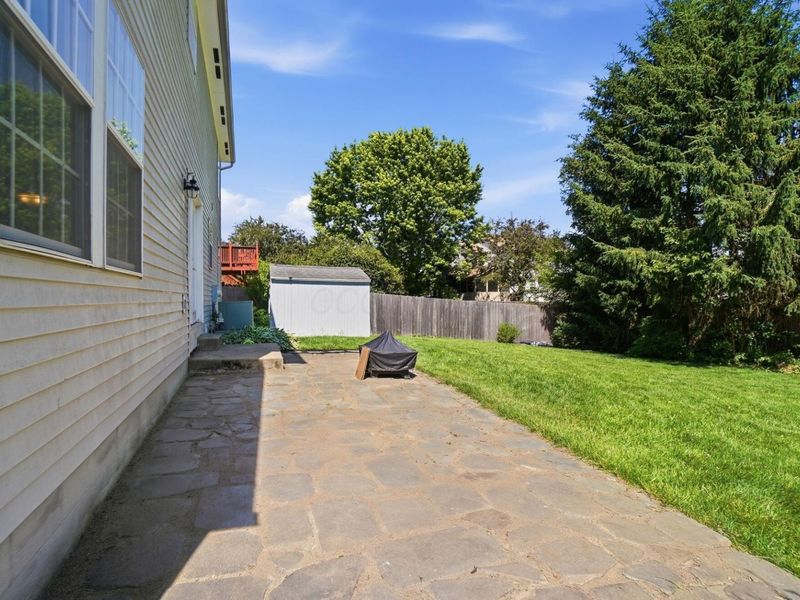 5788 Saucony Drive , Hilliard, OH 43026 Photo 44