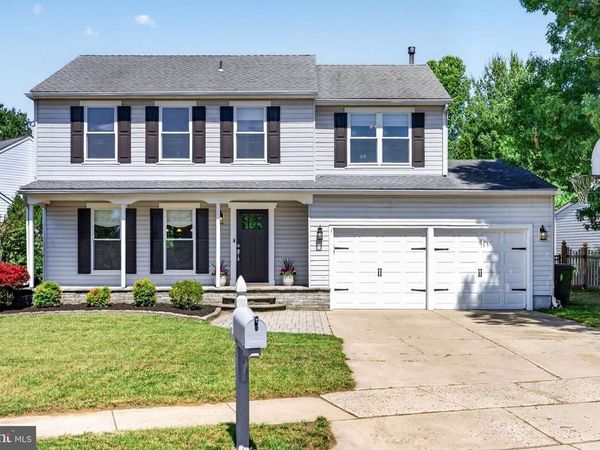 1 HASTINGS COURT, MARLTON, NJ 08053