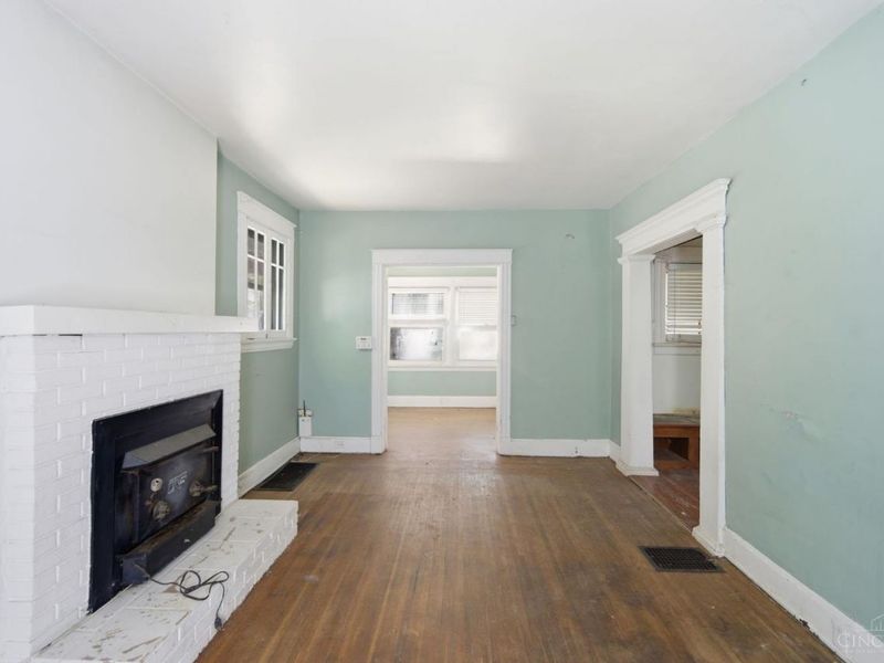 813 S Fred Shuttlesworth Circle, Cincinnati, OH 45229 Photo 10