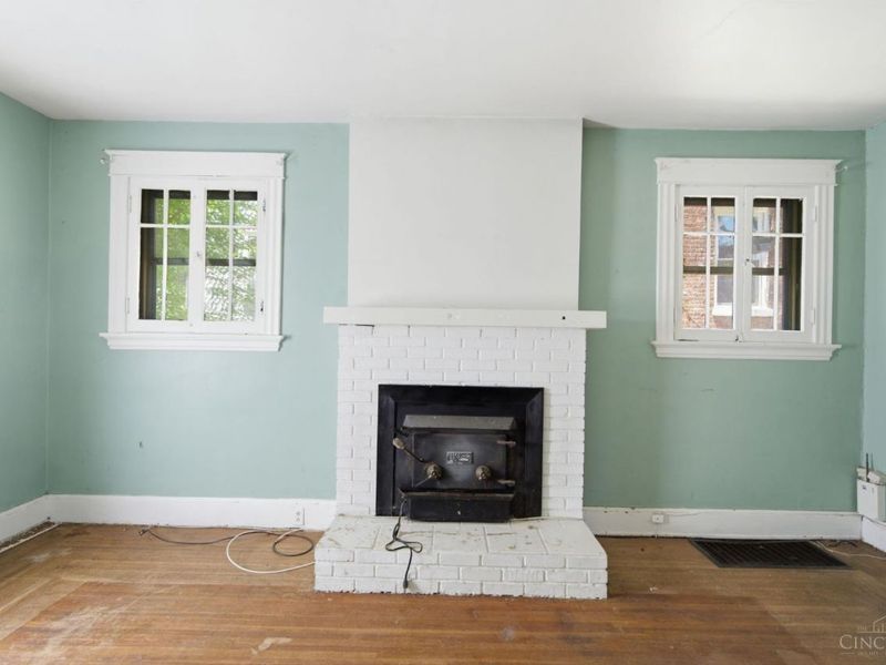813 S Fred Shuttlesworth Circle, Cincinnati, OH 45229 Photo 11
