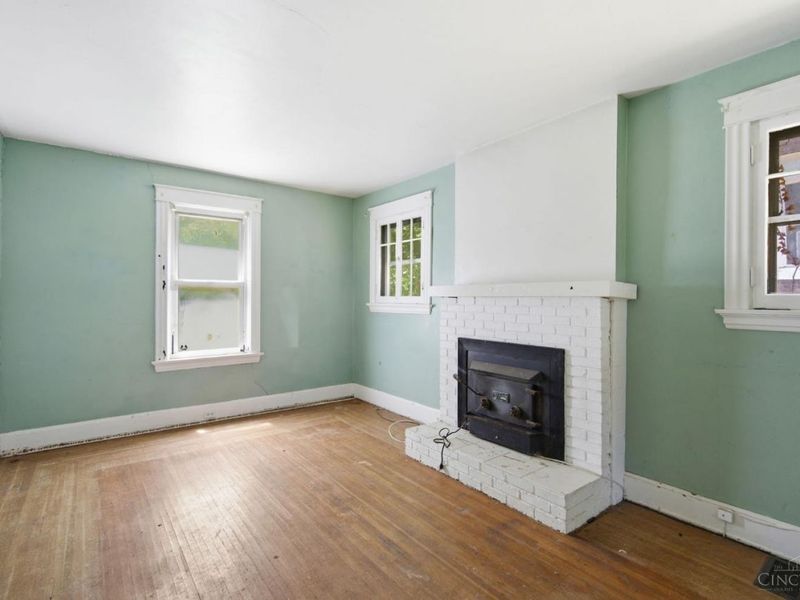 813 S Fred Shuttlesworth Circle, Cincinnati, OH 45229 Photo 12