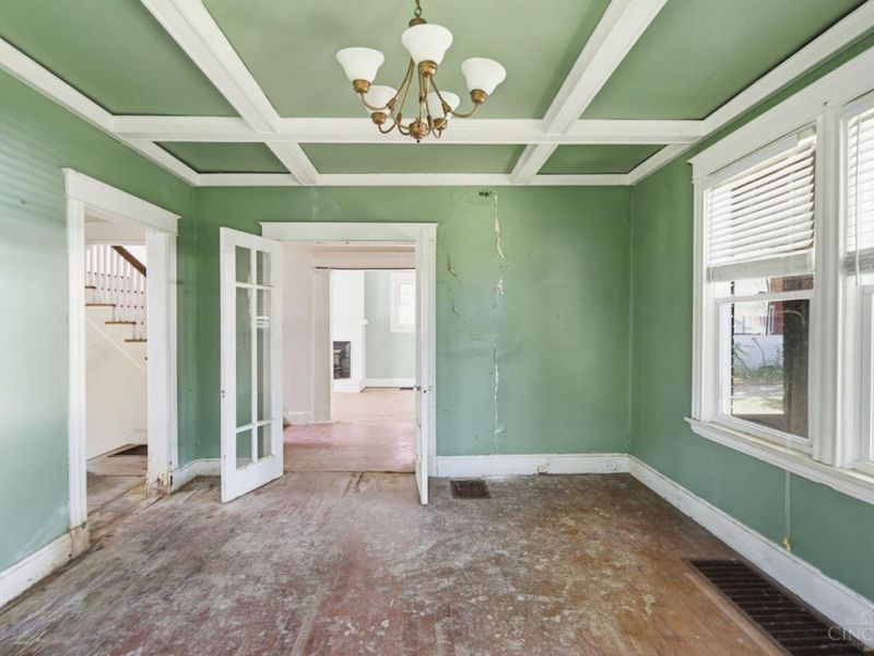813 S Fred Shuttlesworth Circle, Cincinnati, OH 45229 Photo 15
