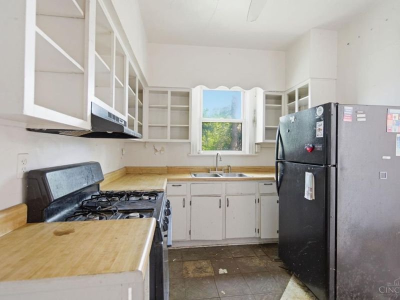 813 S Fred Shuttlesworth Circle, Cincinnati, OH 45229 Photo 19