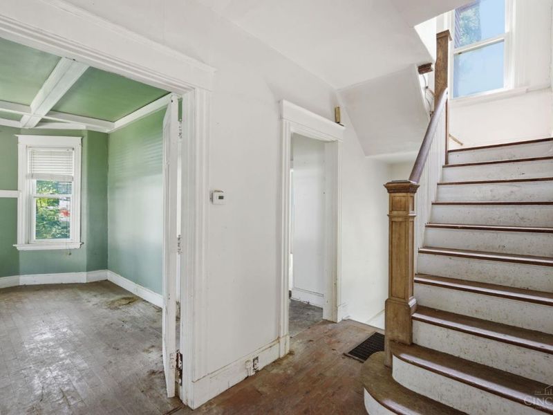 813 S Fred Shuttlesworth Circle, Cincinnati, OH 45229 Photo 20