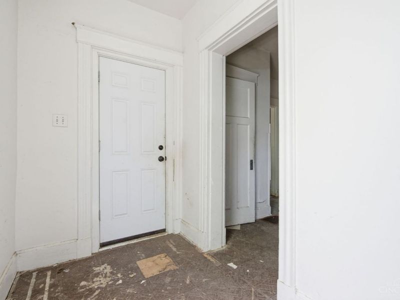 813 S Fred Shuttlesworth Circle, Cincinnati, OH 45229 Photo 38