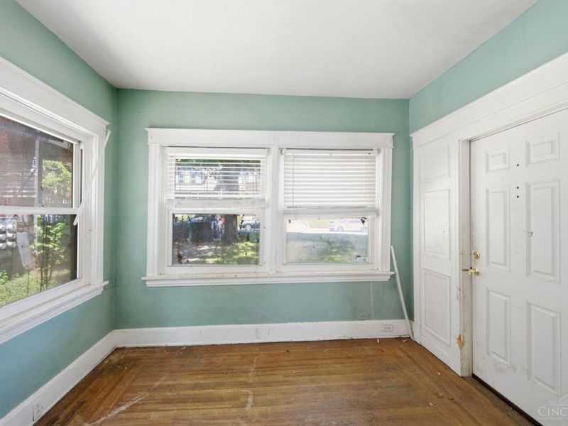 813 S Fred Shuttlesworth Circle, Cincinnati, OH 45229 Photo 6