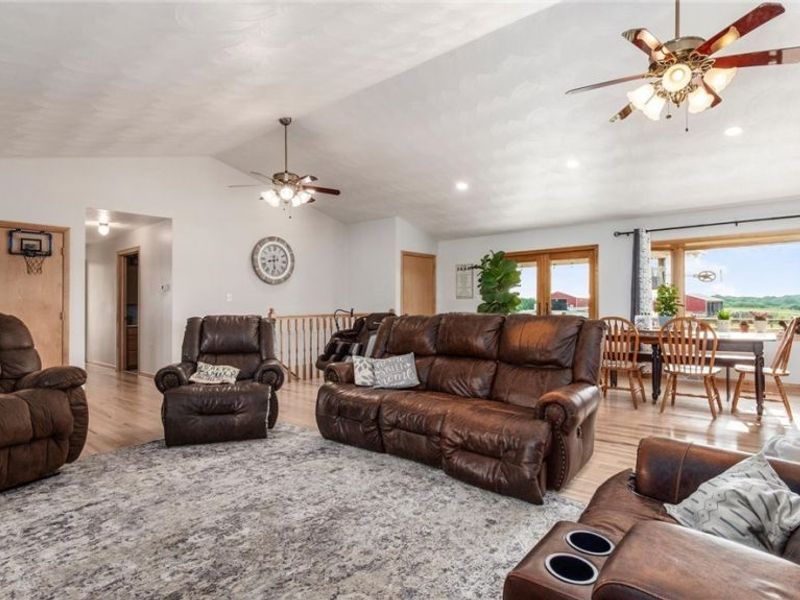 10550 Amish Ridge Road , Mount Perry, OH 43760 Photo 11
