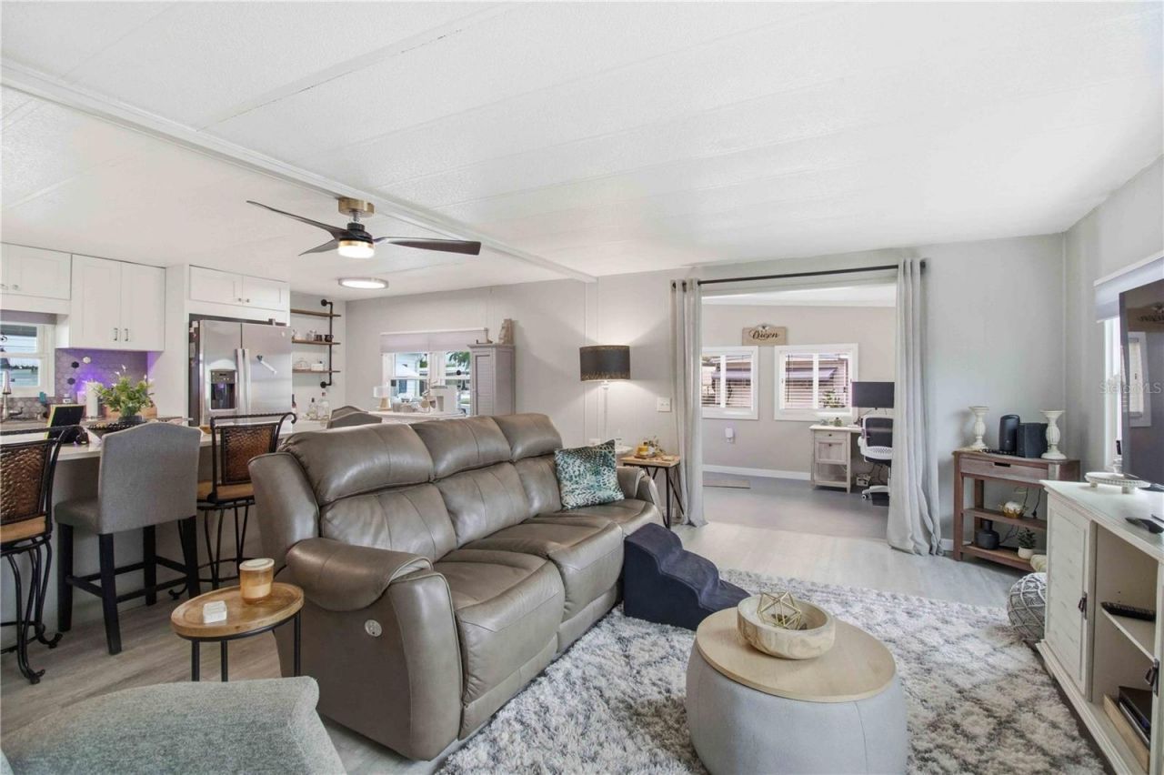 5316 Chateau Lane , Bradenton, FL 34207 Photo