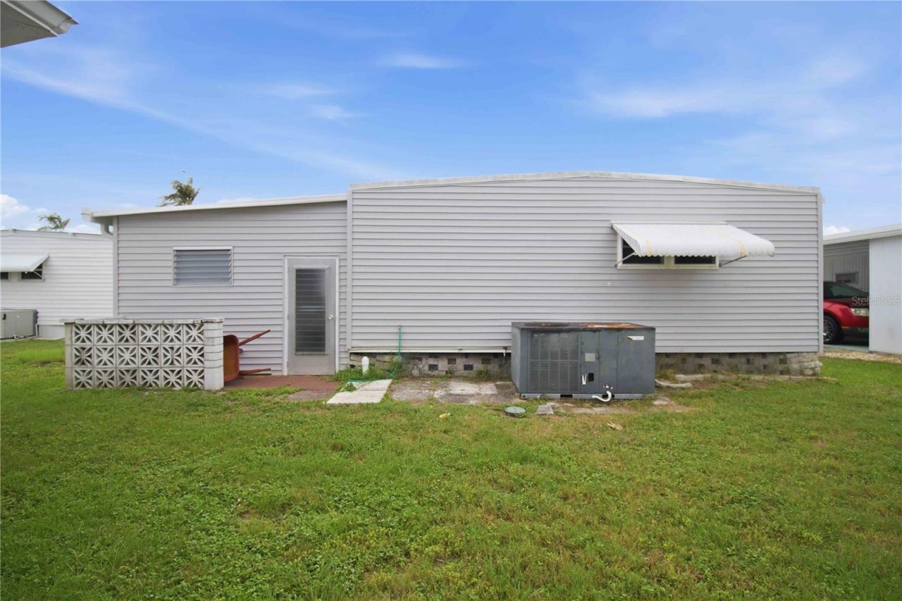 5316 Chateau Lane , Bradenton, FL 34207 Photo