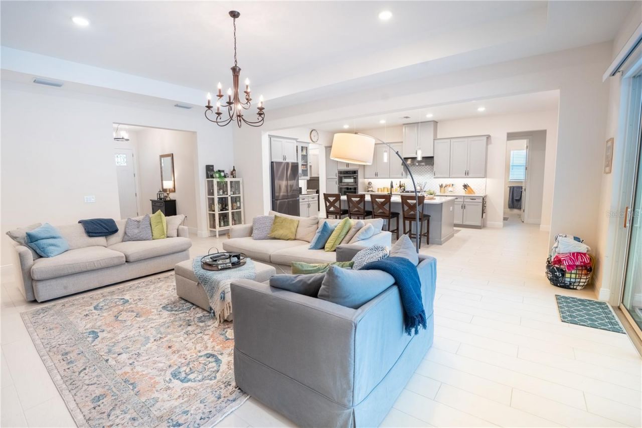 113 Brookover Lane , Brandon, FL 33511 Photo