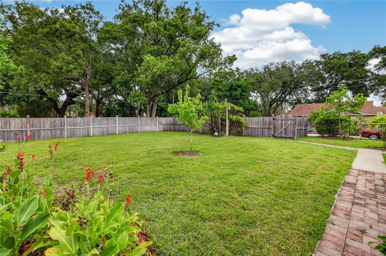 1800 Carlton Drive, Orlando, FL 32806 Photo