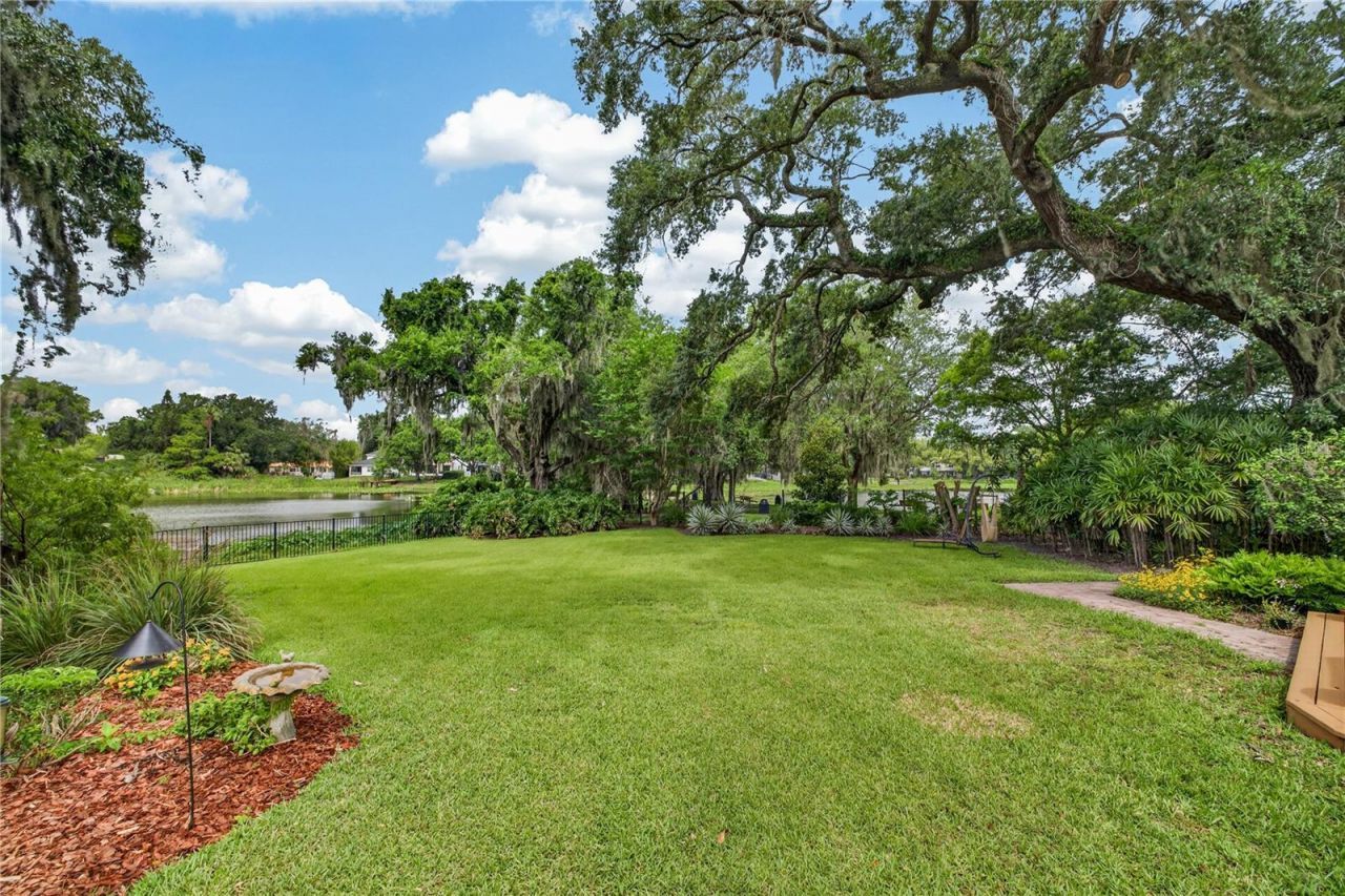 1800 Carlton Drive, Orlando, FL 32806 Photo