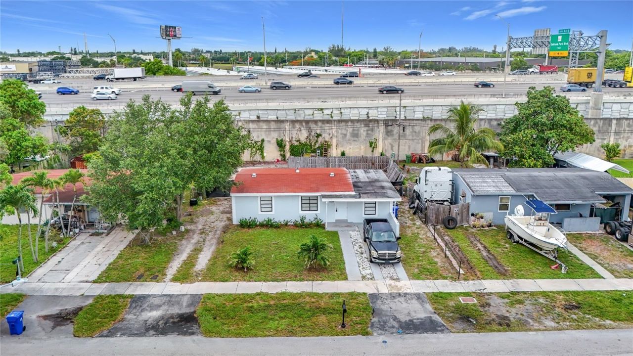 1838 Lauderdale Manor Drive , Fort Lauderdale, FL 33311 Photo