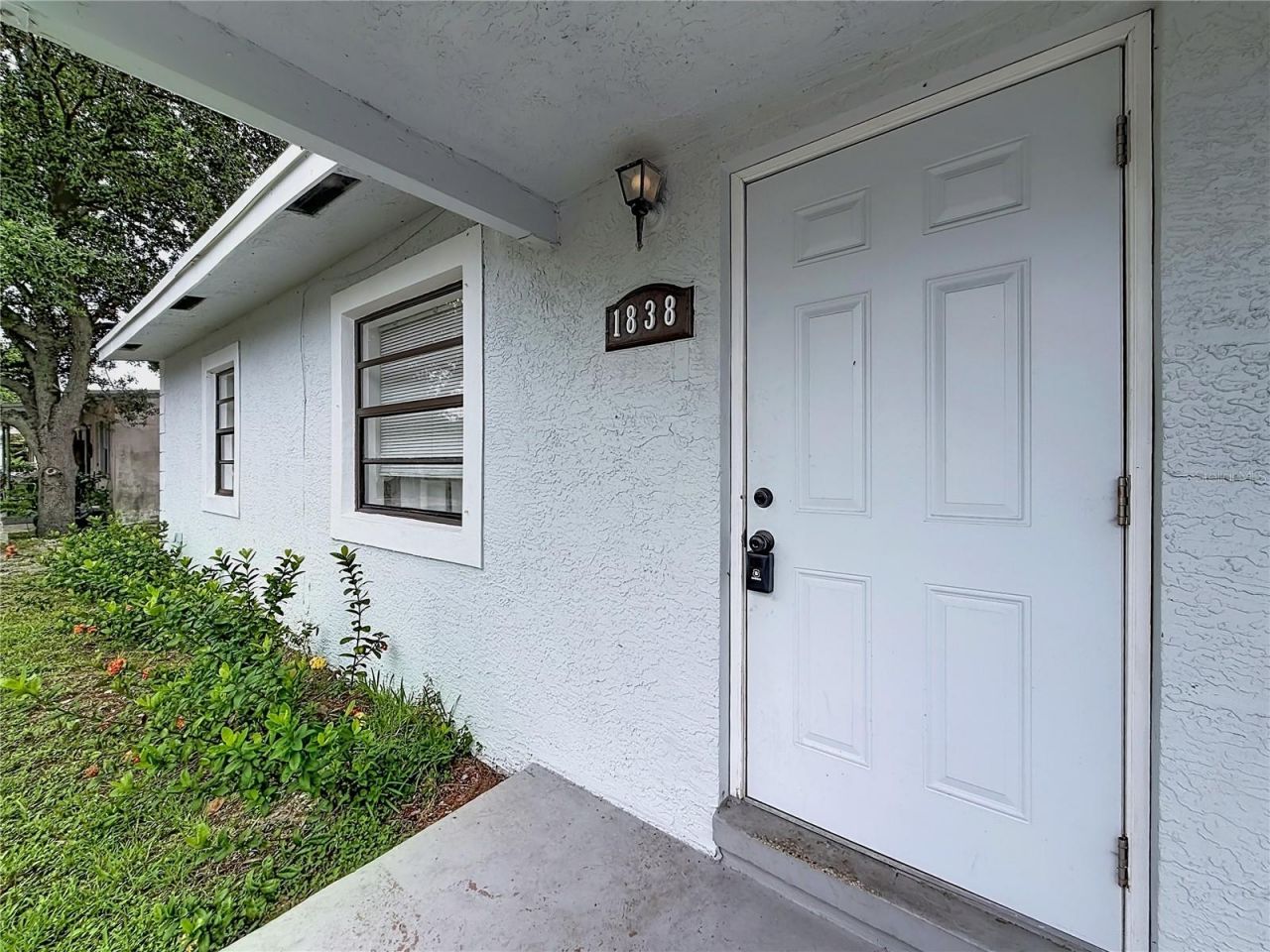 1838 Lauderdale Manor Drive , Fort Lauderdale, FL 33311 Photo