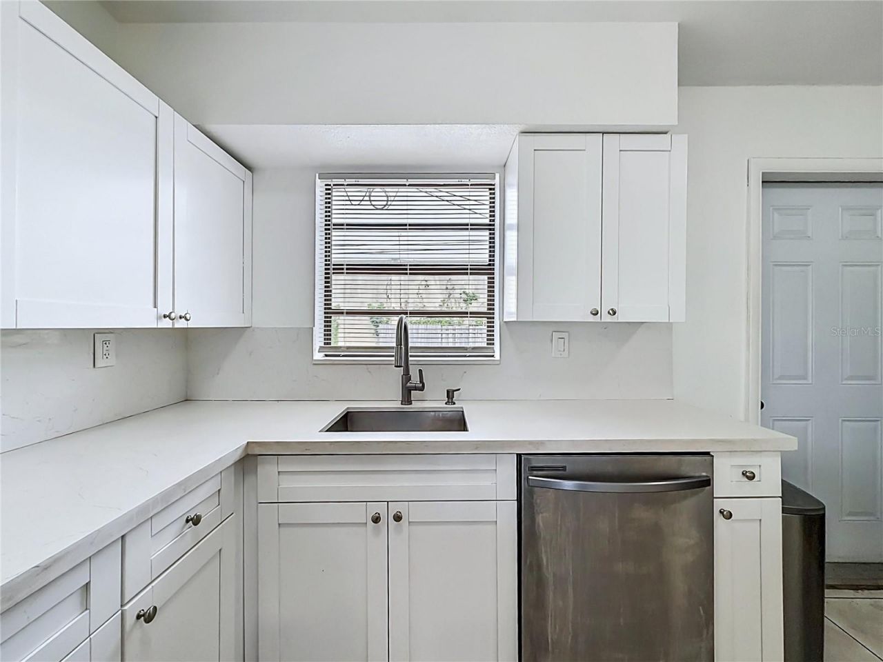 1838 Lauderdale Manor Drive , Fort Lauderdale, FL 33311 Photo