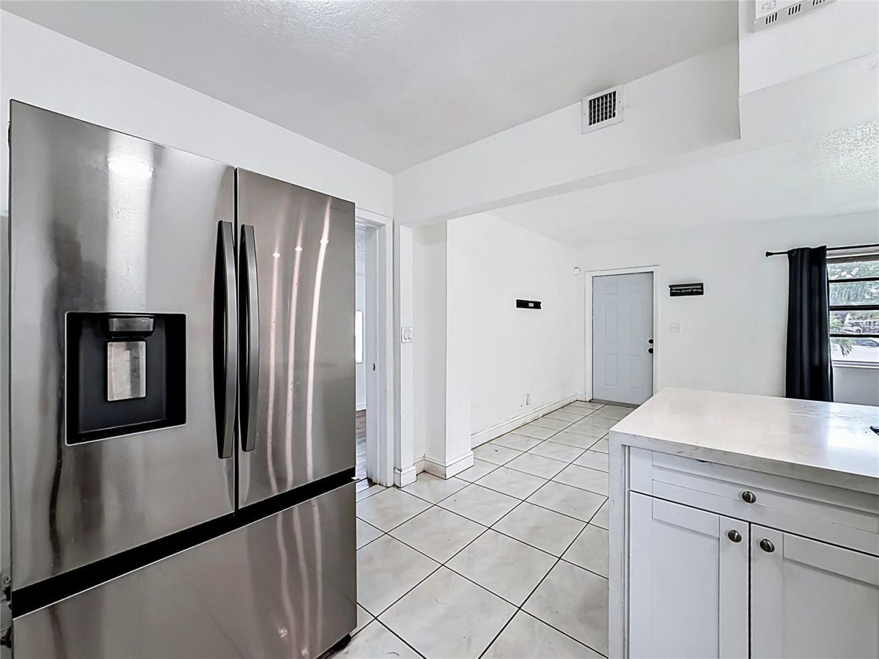 1838 Lauderdale Manor Drive , Fort Lauderdale, FL 33311 Photo