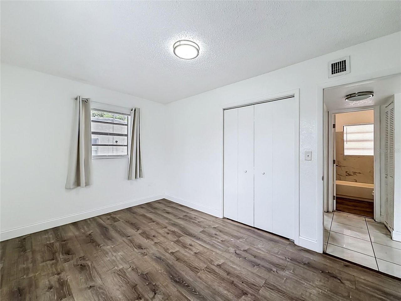 1838 Lauderdale Manor Drive , Fort Lauderdale, FL 33311 Photo
