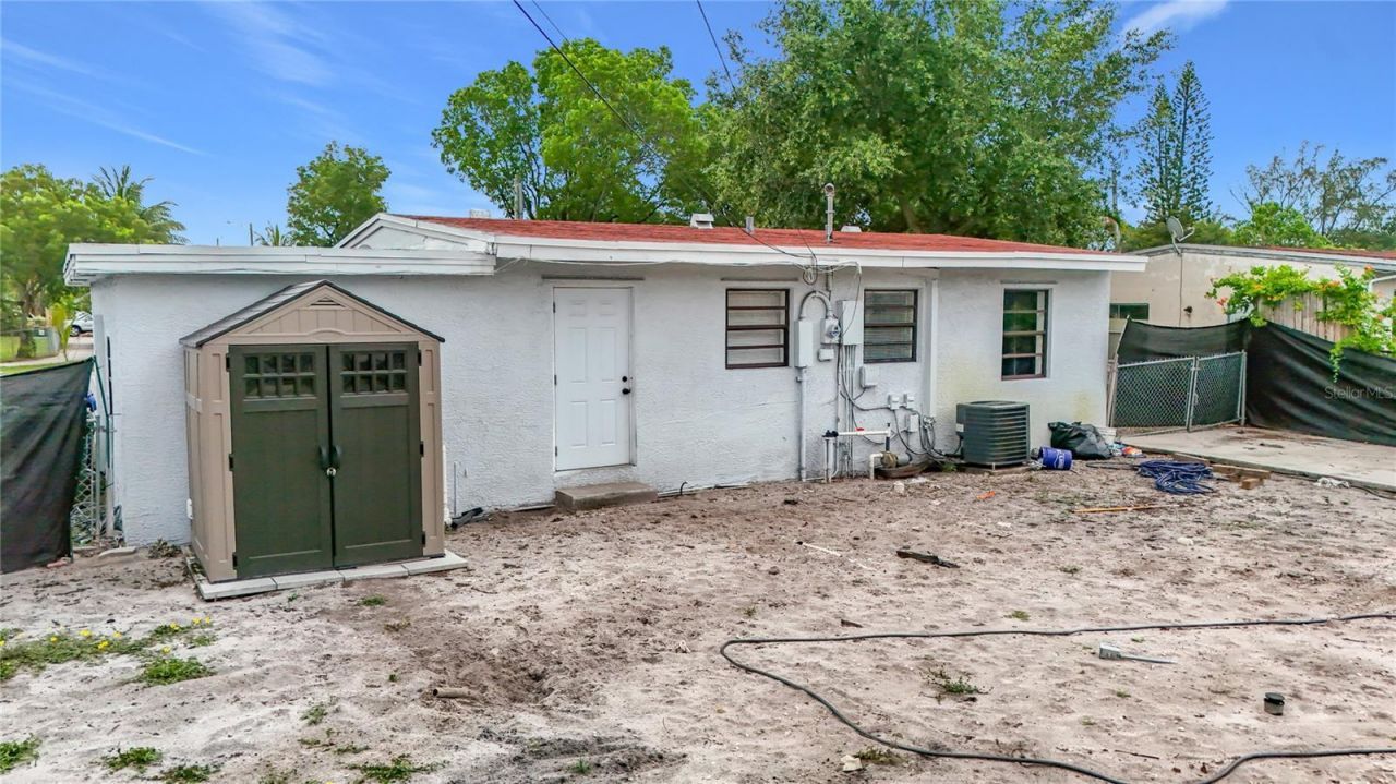 1838 Lauderdale Manor Drive , Fort Lauderdale, FL 33311 Photo