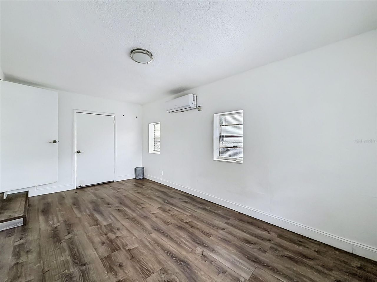 1838 Lauderdale Manor Drive , Fort Lauderdale, FL 33311 Photo