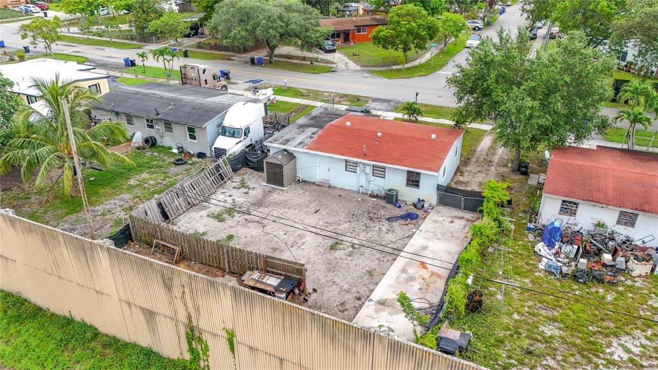 1838 Lauderdale Manor Drive , Fort Lauderdale, FL 33311 Photo