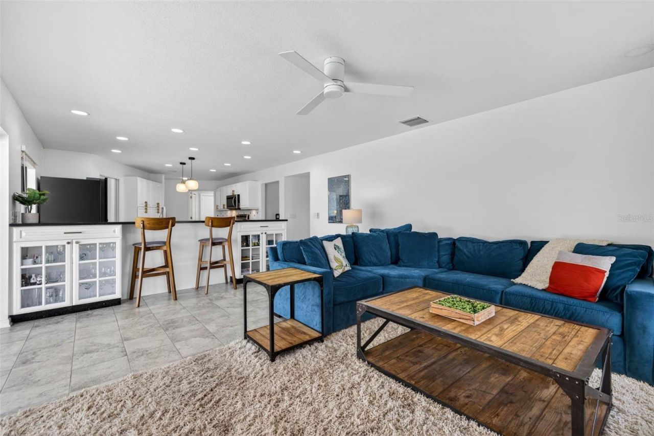 1472 73rd Circle Ne, Saint Petersburg, FL 33702 Photo